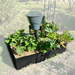 Carré potager 80x120cm - Arrosage autonome goutte à goutte - Kit 16 plants
